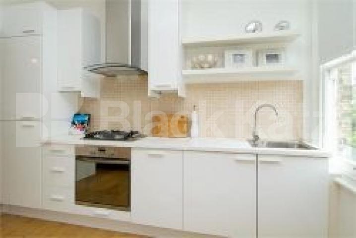 			2 Bedroom, 1 bath, 1 reception Flat			 Ingelow Road, Battersea